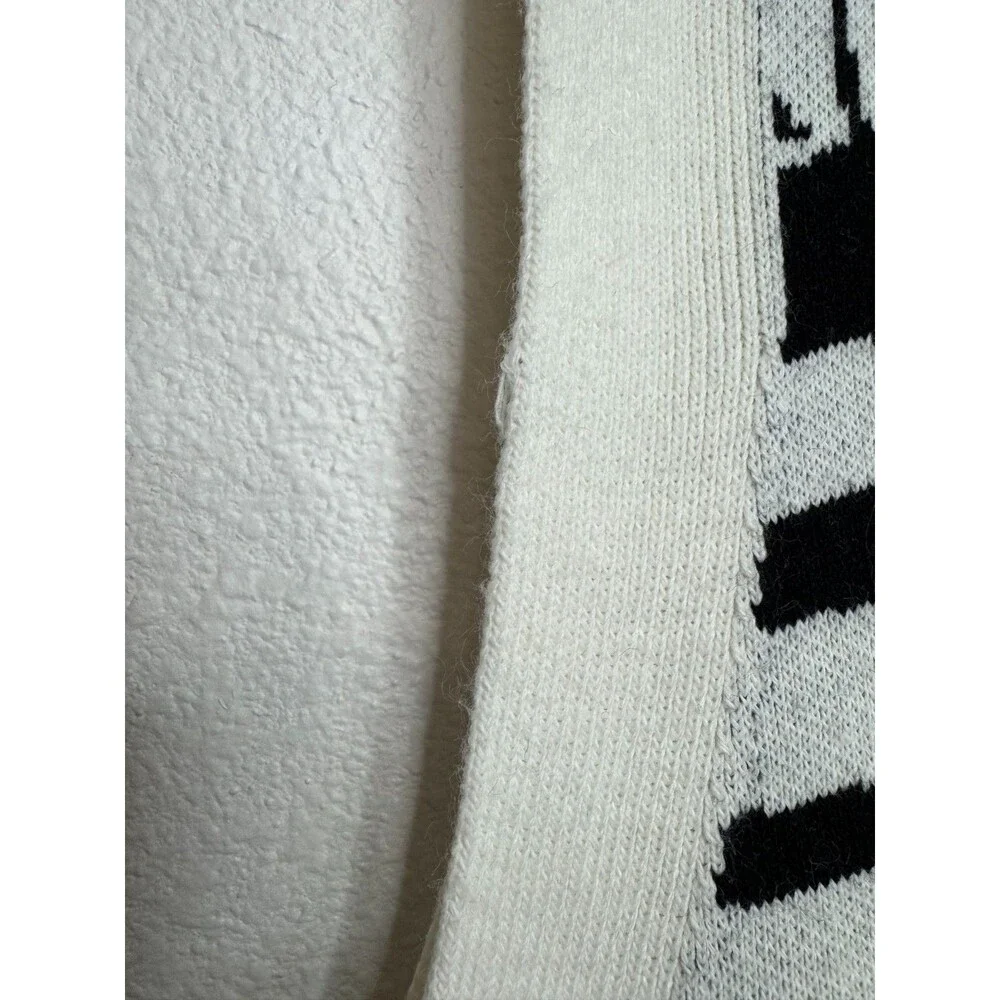 Zara Mens L-XL Abstract Jacquard Knit Sweater Vest White Black V-Neck Graffiti